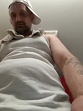 Snapshot of FitnessDaddy chatting on 07/01/26, 06:15 FitnessDaddy online show from 07/01/26, 06:15