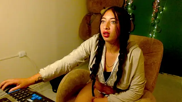 jasminestar160920 online show from 07/01/26, 01:45