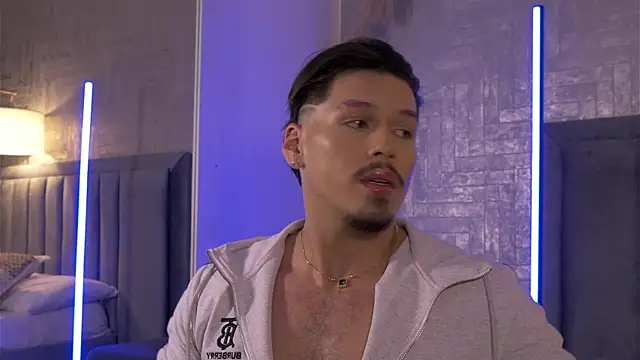 NiklasBruun online show from 07/15/26, 03:23