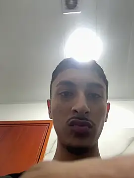 Stockholm Love online show from 06/27/26, 02:49
