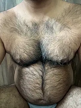 Snapshot of SatBull007 chatting on 10/15/25, 09:20 SatBull007 online show from 10/15/25, 09:20