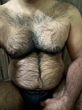 Snapshot of SatBull007 chatting on 12/17/25, 09:48 SatBull007 online show from 12/17/25, 09:48