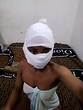 Sexyredcherry online show from 07/07/26, 02:25