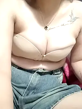 Emmy loveU online show from 07/08/26, 02:05