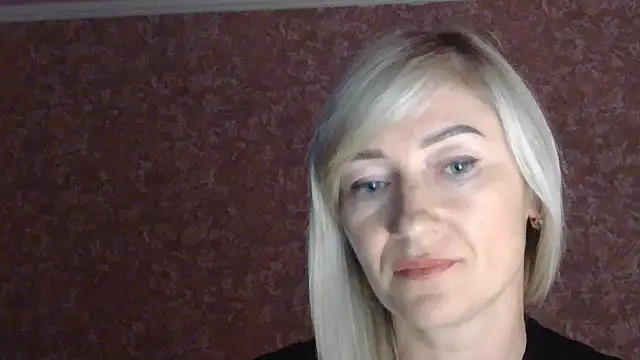 moonlightAnna online show from 07/10/26, 11:40