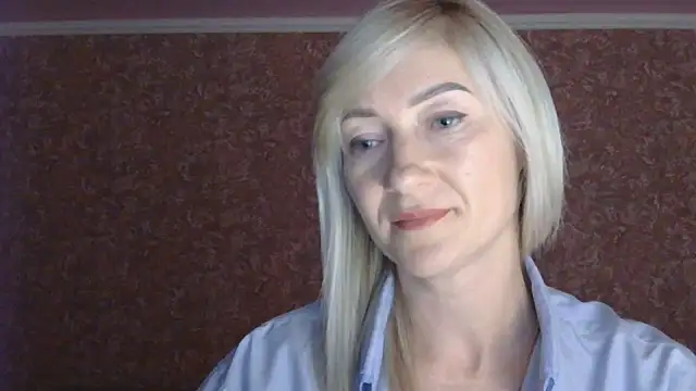 moonlightAnna online show from 07/17/26, 08:57