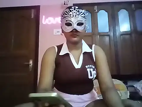 HOT  QUEEN001 online show from 07/22/26, 04:21