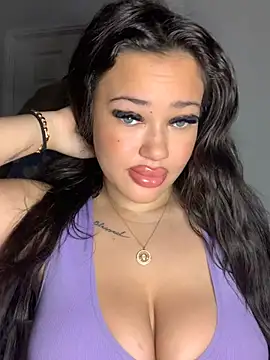 Snapshot of ChloeChannelUkx chatting on 07/07/26, 12:35 ChloeChannelUkx online show from 07/07/26, 12:35
