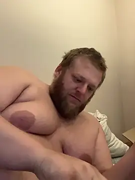 Tallbellybear online show from 07/13/26, 04:32