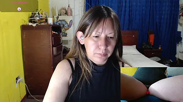 Snapshot of 37eva chatting on 07/11/26, 02:58 37eva online show from 07/11/26, 02:58