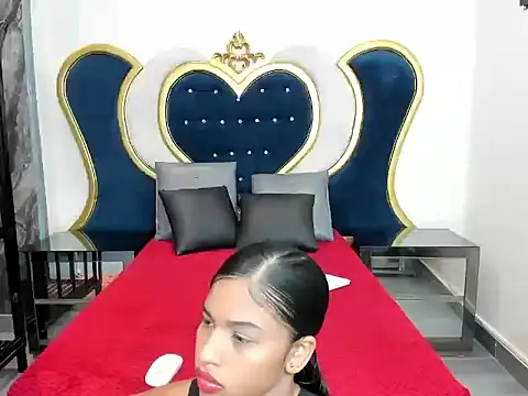 MichellOquendo online show from 07/16/26, 11:38