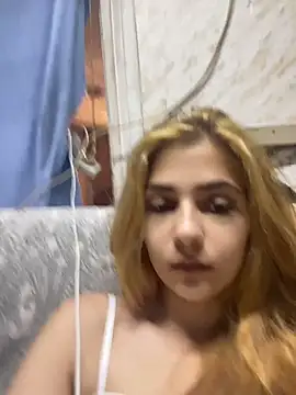 amandablonde49 online show from 07/11/26, 01:03