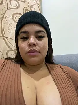 AliceStarshine online show from 01/26/25, 02:24