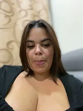 AliceStarshine online show from 02/06/25, 02:00