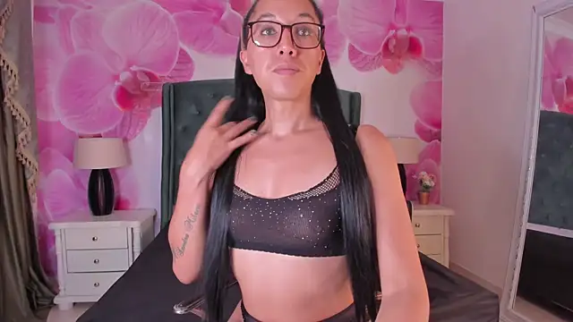 ISABELLA STARR online show from 07/08/26, 07:29