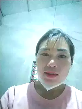 quyquy01 online show from 07/09/26, 04:22