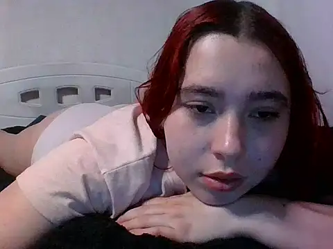Snapshot of Ani_000 chatting on 07/14/26, 11:32 Ani 000 online show from 07/14/26, 11:32