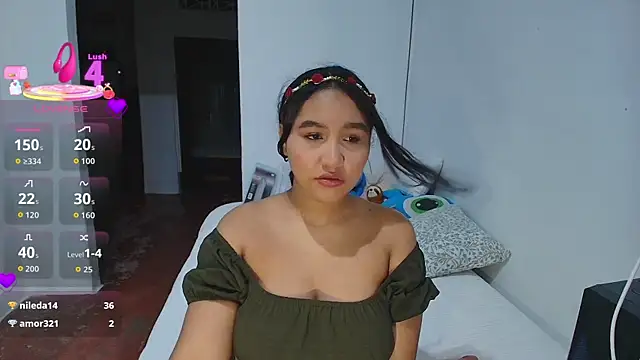 Snapshot of sol-canela chatting on 07/31/26, 06:57 sol-canela online show from 07/31/26, 06:57