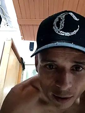 davidflz95 online show from 07/26/26, 06:54