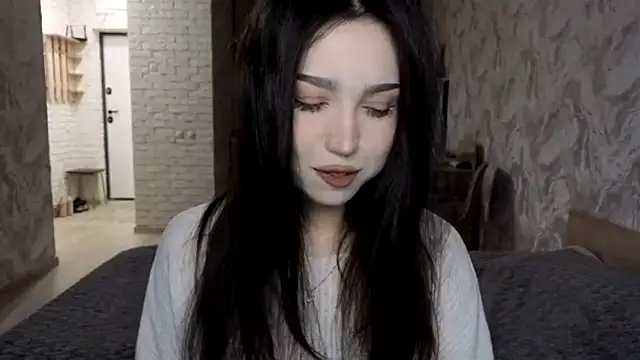 Snapshot of AmieSky chatting on 07/25/26, 05:16 AmieSky online show from 07/25/26, 05:16