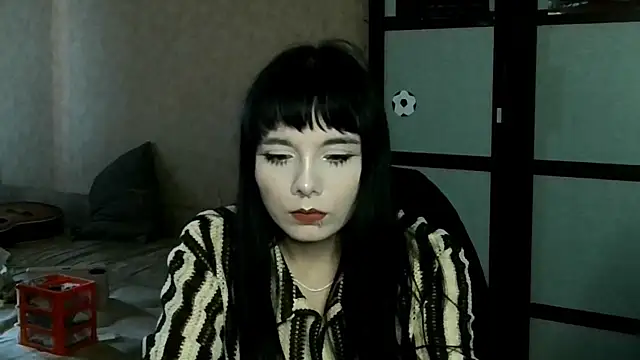 Snapshot of moresunshine chatting on 07/18/26, 04:44 moresunshine online show from 07/18/26, 04:44