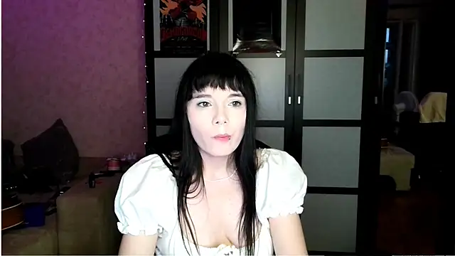 Snapshot of moresunshine chatting on 07/24/26, 05:44 moresunshine online show from 07/24/26, 05:44