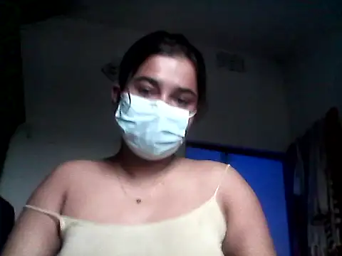 Snapshot of A-Rosesexy chatting on 07/13/26, 08:17 A-Rosesexy online show from 07/13/26, 08:17