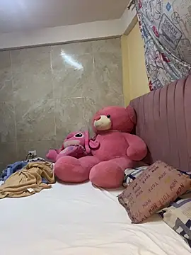 Snapshot of rousswet chatting on 07/15/26, 11:32 rousswet online show from 07/15/26, 11:32