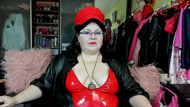 KaryQueen online show from 02/14/25, 04:41