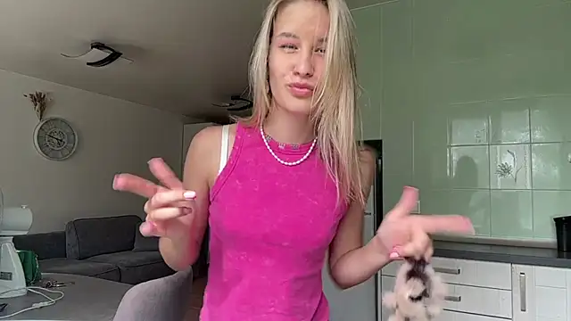 CryBaabyy online show from 07/10/26, 09:56