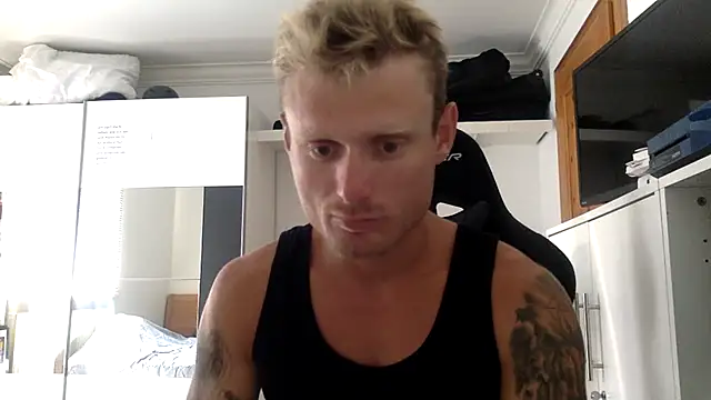Nakedendurance1994 online show from 07/12/26, 09:55