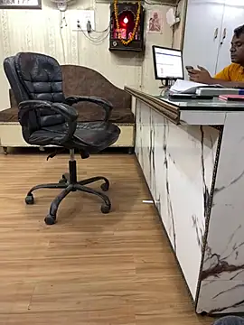 RaghavSingh05 online show from 07/10/26, 01:58