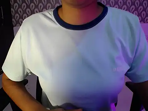 kiaraa 01 online show from 07/09/26, 07:40