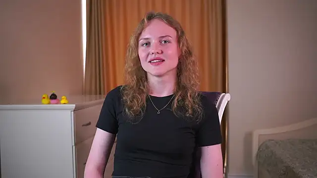 JacquelineCorf online show from 07/17/26, 04:52