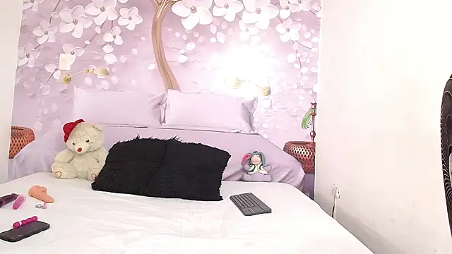 miascarlett69  online show from 07/21/26, 03:03