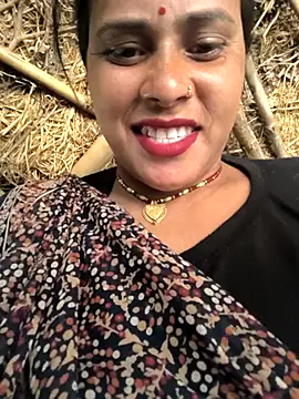 maneesha 10 online show from 07/19/26, 05:44