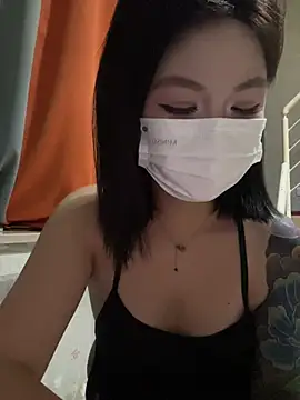 Snapshot of Xtryi02 chatting on 07/16/26, 03:51 Xtryi02 online show from 07/16/26, 03:51
