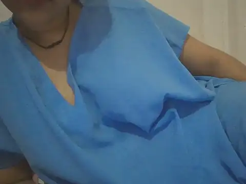 cute girl 12 online show from 07/25/26, 12:03