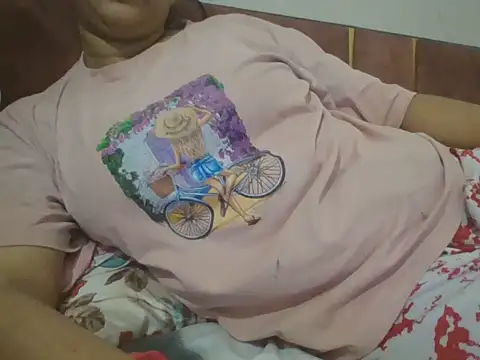 cute girl 12 online show from 07/28/26, 07:37
