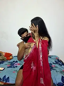 Snapshot of Indian_hot_couple_001 chatting on 07/14/26, 06:46 Indian hot couple 001 online show from 07/14/26, 06:46