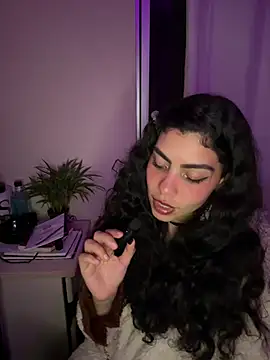 Amaya-love online show from 07/14/26, 04:39