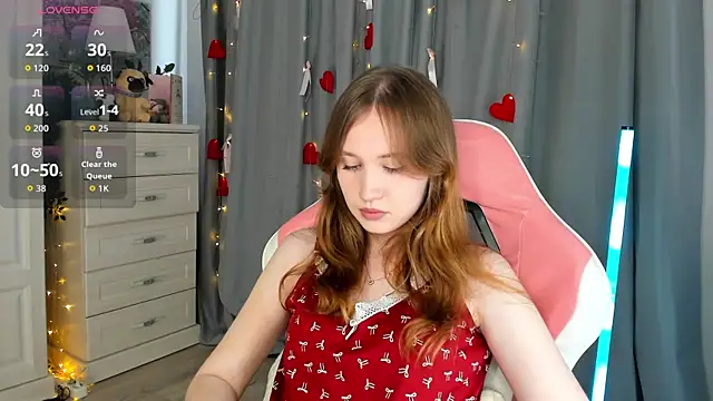 CozyKisses online show from 07/25/26, 10:02