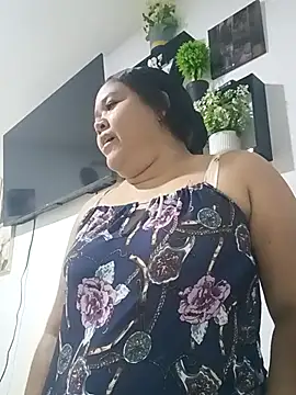 lobita23  online show from 07/19/26, 12:42