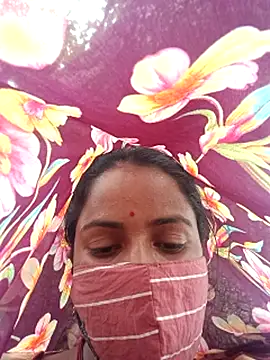 Snapshot of Poojakumari20 chatting on 07/14/26, 07:24 Poojakumari20 online show from 07/14/26, 07:24