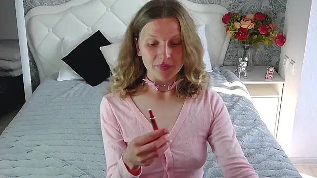 Mary Charm online show from 07/23/26, 03:48