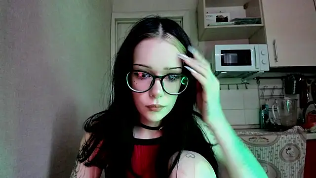 Honey Mollyy online show from 07/14/26, 07:46