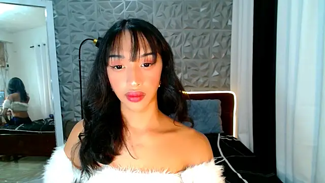 Velvet Ysabelle online show from 07/29/26, 12:31