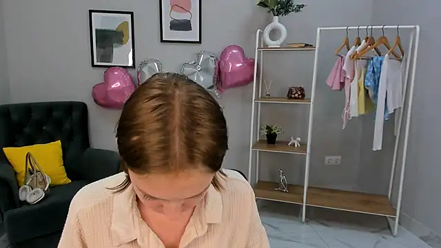 Jill Moss online show from 07/17/26, 01:40