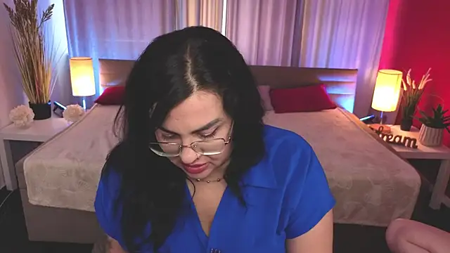 MiaCoollins online show from 07/22/26, 01:47