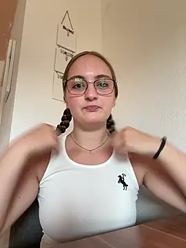 Sexy Sophia  online show from 07/16/26, 10:10